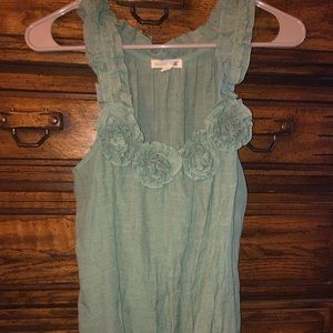 Floral neckline tank